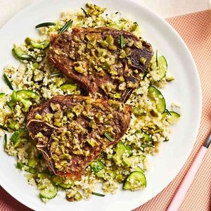 Assiette De Côtelettes D'agneau