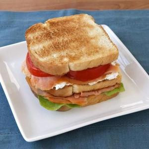 Club De Salmón Ahumado