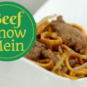 Especial Del Almuerzo De Chow Mein De Res
