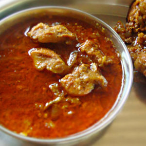 Hueso De Pollo Al Curry