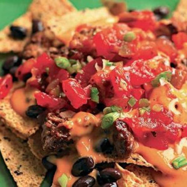 Nachos Con Chorizo
