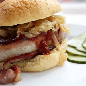 Medium Grill Masters Double Bbq Smokehouse Angus Hunger Tamers (9409 Kj)