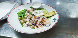 Ensalada De Schnitzel De Pollo