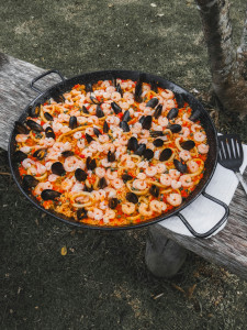 Pizza De Gambas Al Ajo