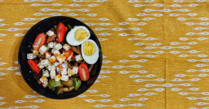 Pollo A La Parrilla Y Huevos