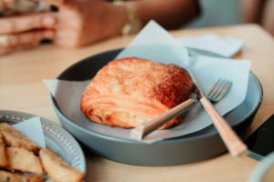 Four'n Twenty Philly Cheese And Steak Traveller Pie 160G