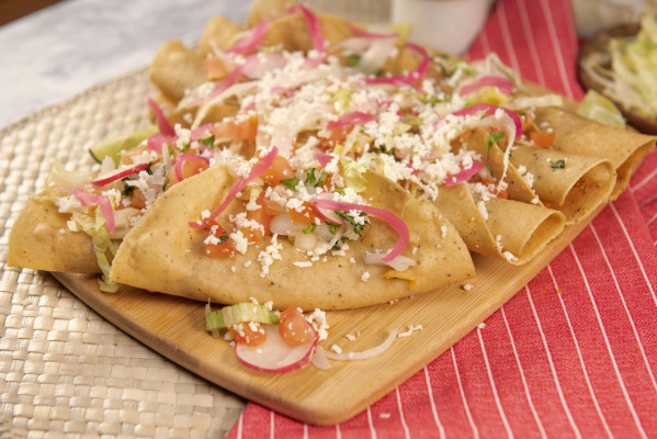 Rouleau De Poulet Avocat Croquant