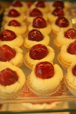 Strawberry Fields Torte