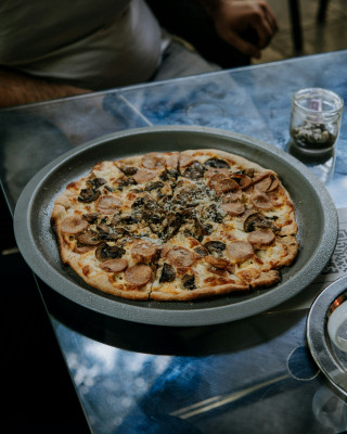 Pizza Brownie Selva Negra Completa (10124Kj)