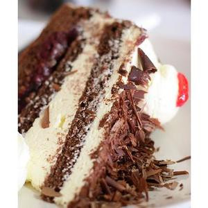 Tarta Selva Negra Completa (26999Kj)