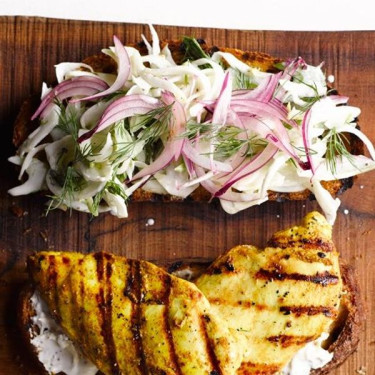 Sandwich Au Poulet Au Curry