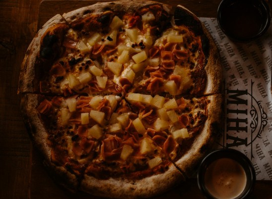 Pizza Hawaiana Grande 16