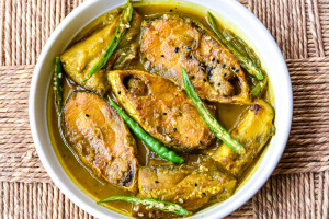 Curry De Pescado Sin Hueso