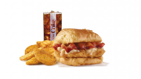 Combo De Croissant De Pollo Con Tocino Y Arce