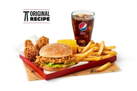 Comida En Caja De Filete Con Alitas Picantes