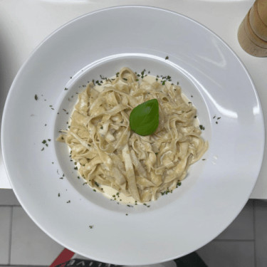 Pasta Con Pesto