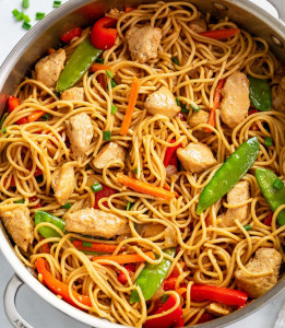 Pollo Lo Mein