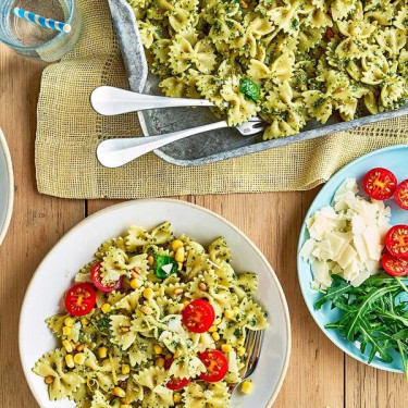 Crea Tu Propia Ensalada