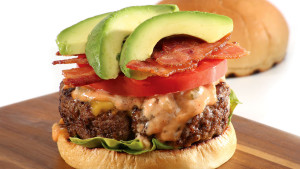 Cheeseburger Au Bacon Et À L'avocat