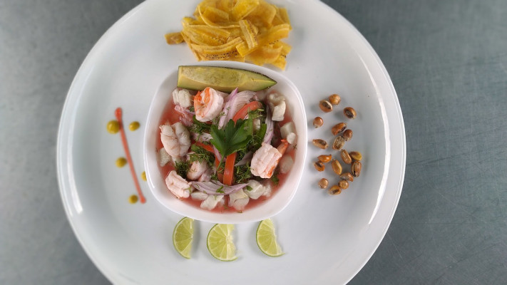 Tostada De Ceviche
