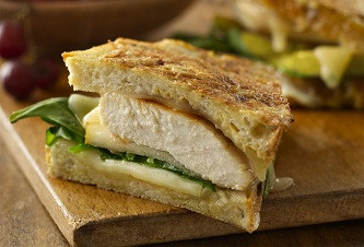 Sándwich De Pollo Y Queso