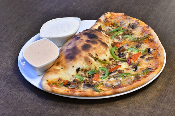 Calzone De Carne