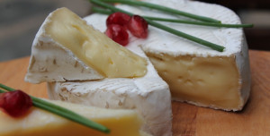 Camembert Del Tamaño De Un Bocado