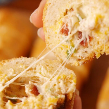 Pain Farci Au Fromage Et Au Bacon Jalapeño