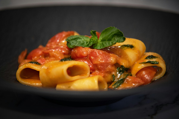 Pasta Con Salsa De Vodka