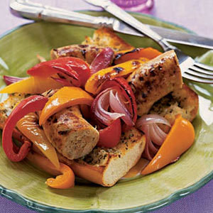 Sándwich De Salchicha Y Pimientos