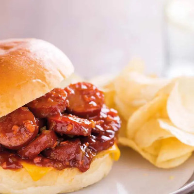 Sándwich De Salchicha Ahumada