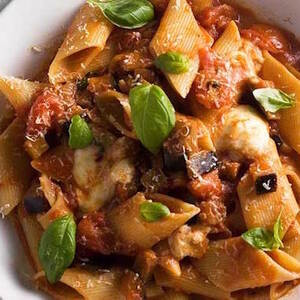 Pasta De Berenjena Y Parmesano