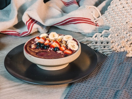 Tazón De Bayas De Acai