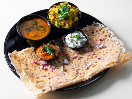 Rava Oignon Masala Dosa