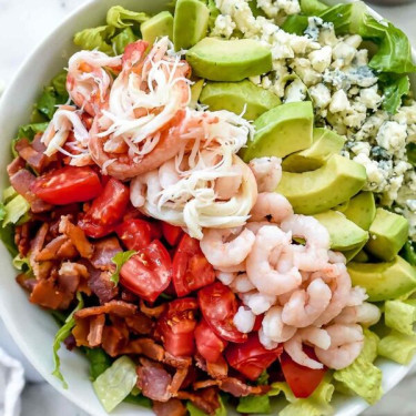 Ensalada Cobb De Mariscos