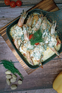 Crevettes Géantes Avec Sauce Au Homard