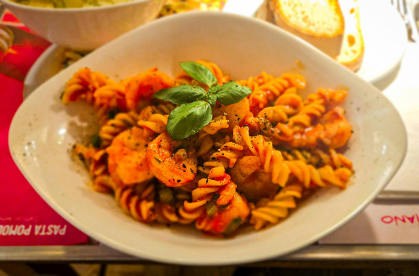 Pasta Fresca Con Camarones