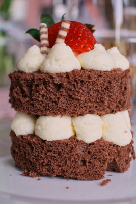 Pastel De Chocolate De Una Milla De Altura