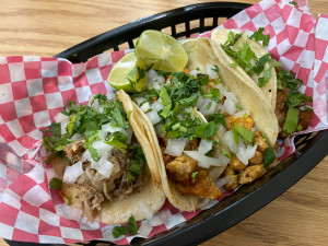 3 Tacos De Pollo