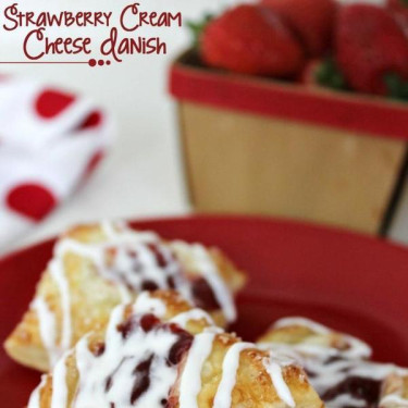 Poche De Cream Cheese Aux Fraises