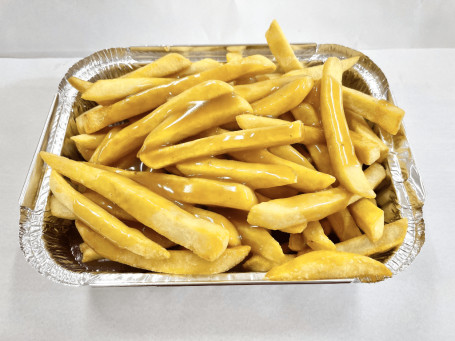 Papas Fritas Y Salsa