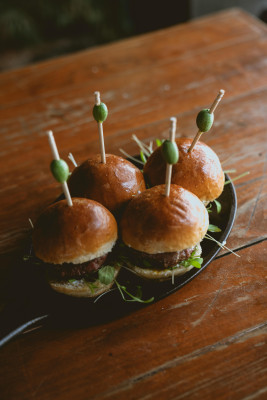Sliders Bbq Tri-Tip*