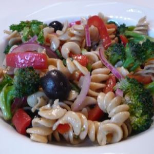 3 Pcs. Caja De Pollo 2 Pechos 1 Ala