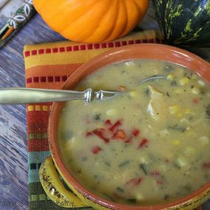 Soupe De Poulet À La Crème De Maïs