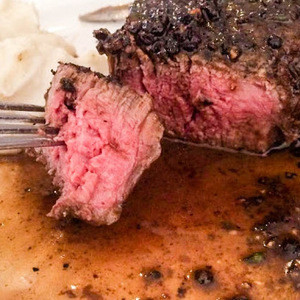 Filet Au Poivre