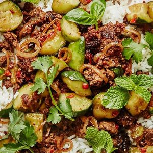 Carne De Res Con Verduras Mixtas Especial De Almuerzo