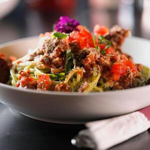 Espaguetis A La Boloñesa