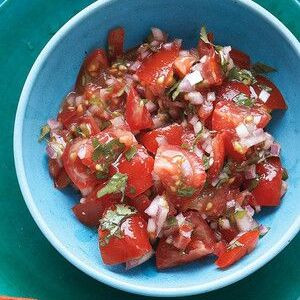 Pico De Gallo Y Chips
