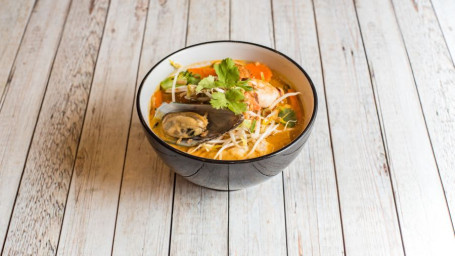 Sopa De Fideos Laksa