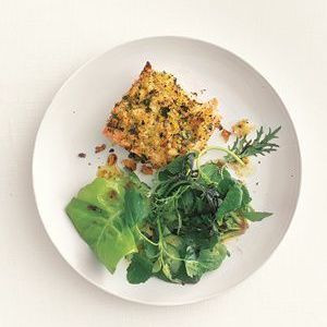 Salmón Crustado Con Rábano Picante